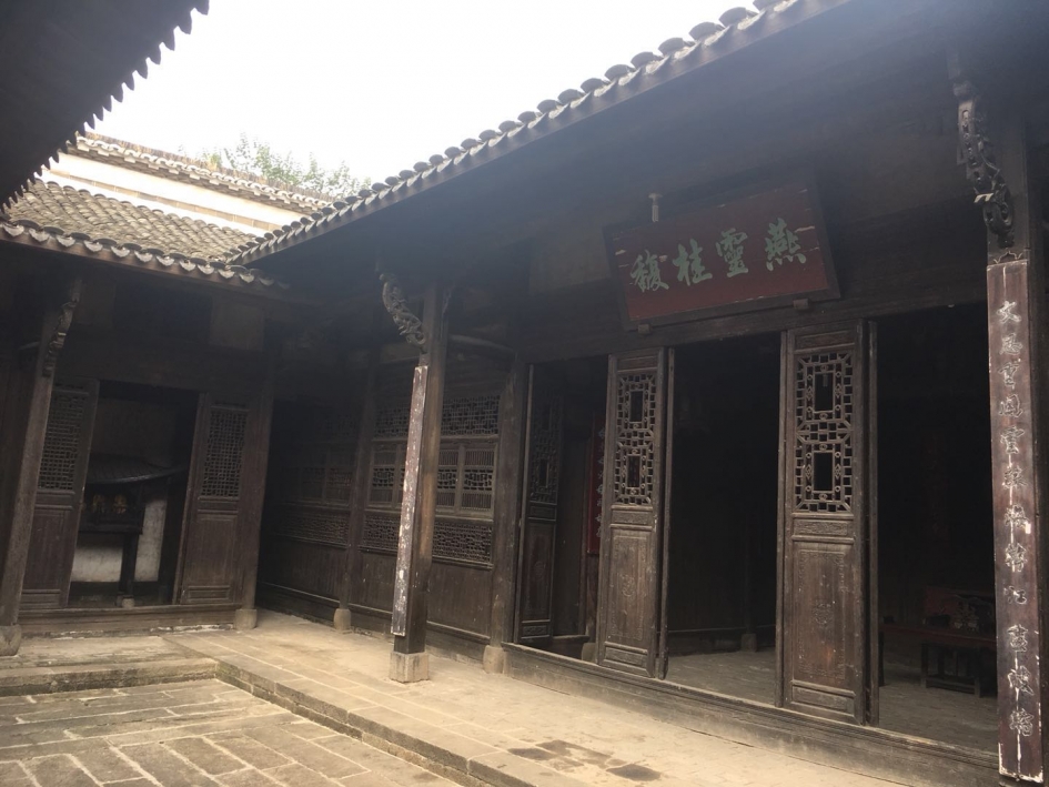 仿古建筑設(shè)計(jì)與施工